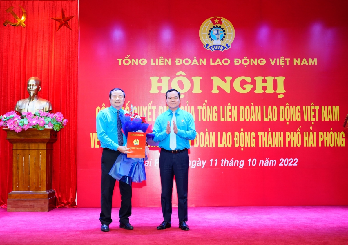 Ông Nguyễn Anh Tuân giữ chức Chủ tịch Liên đoàn Lao động TP Hải Phòng