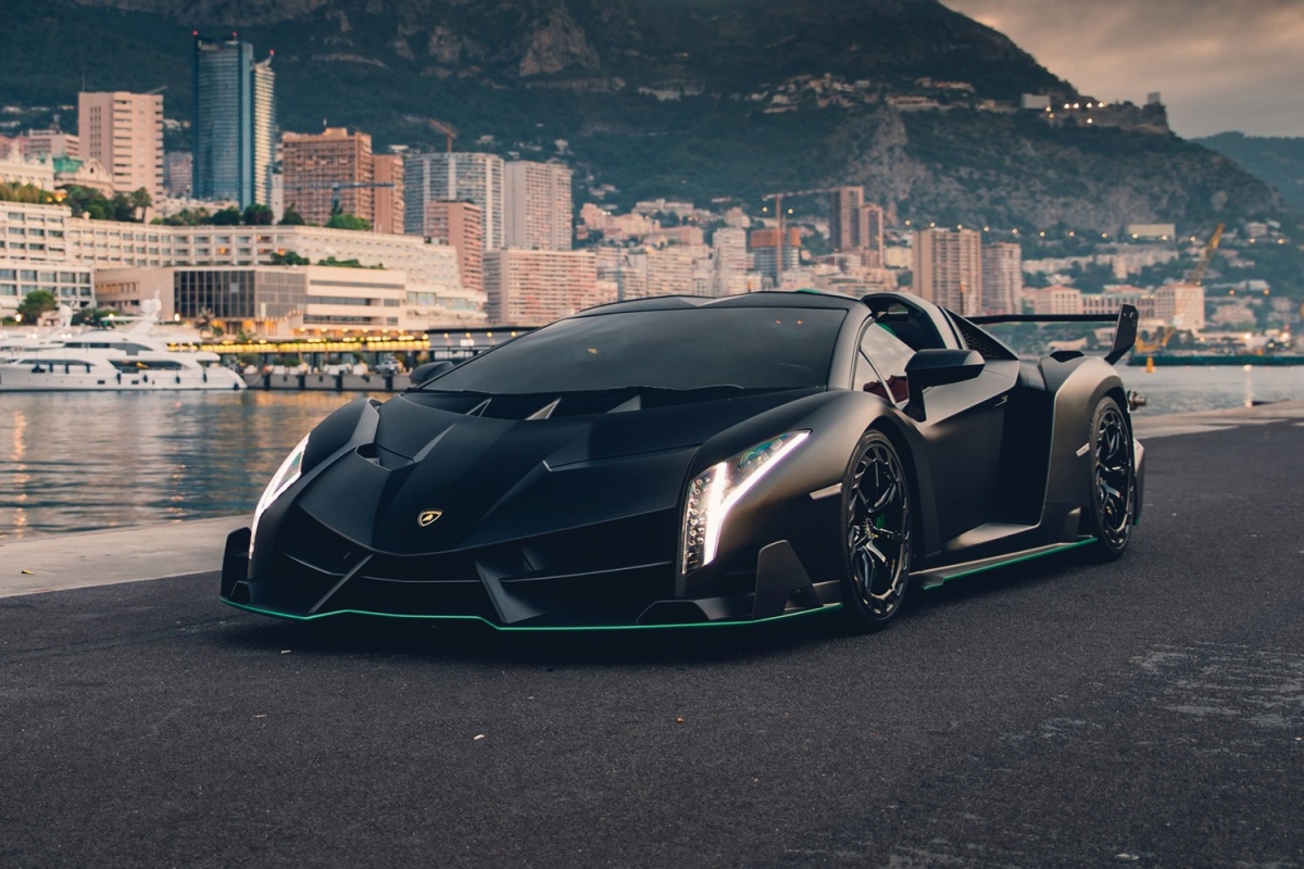 Khám phá siêu xe Veneno chiếc Lamborghini đắt nhất từng được bán