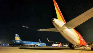 Các hãng hàng không chuẩn bị sẵn sàng tăng tải bay đêm để phục vụ người dân dịp Tết.