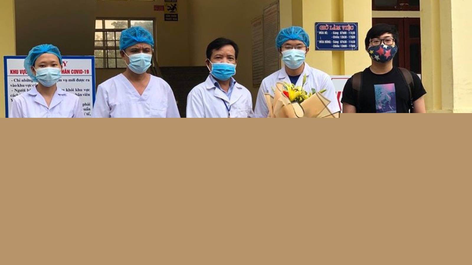 Việt Nam điều trị khỏi cho 214 ca mắc Covid-19 