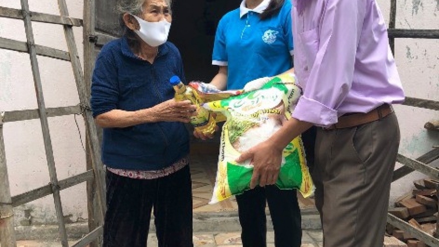 Khẩn trương hỗ trợ các đối tượng khó khăn do dịch Covid-19 tại Quảng Bình