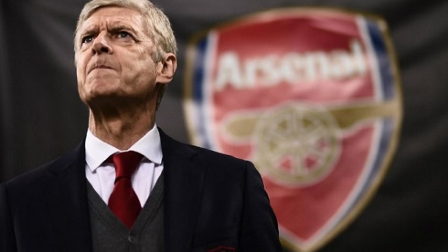 Ngày này năm xưa: HLV Wenger từ chức HLV trưởng Arsenal 