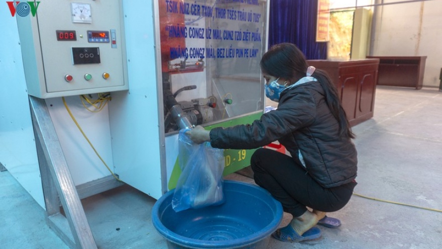 ATM gạo lưu động tiếp tục đến với gần 800 hộ nghèo ở Bảo Yên