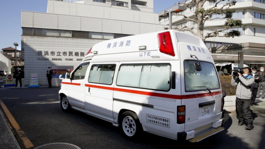 Nhật Bản: Hàng trăm bác sĩ mắc Covid-19, hệ thống y tế sụp đổ?