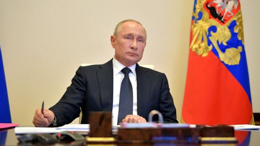 Tổng thống Putin quyết định kéo dài giãn cách xã hội ở Nga đến 11/5