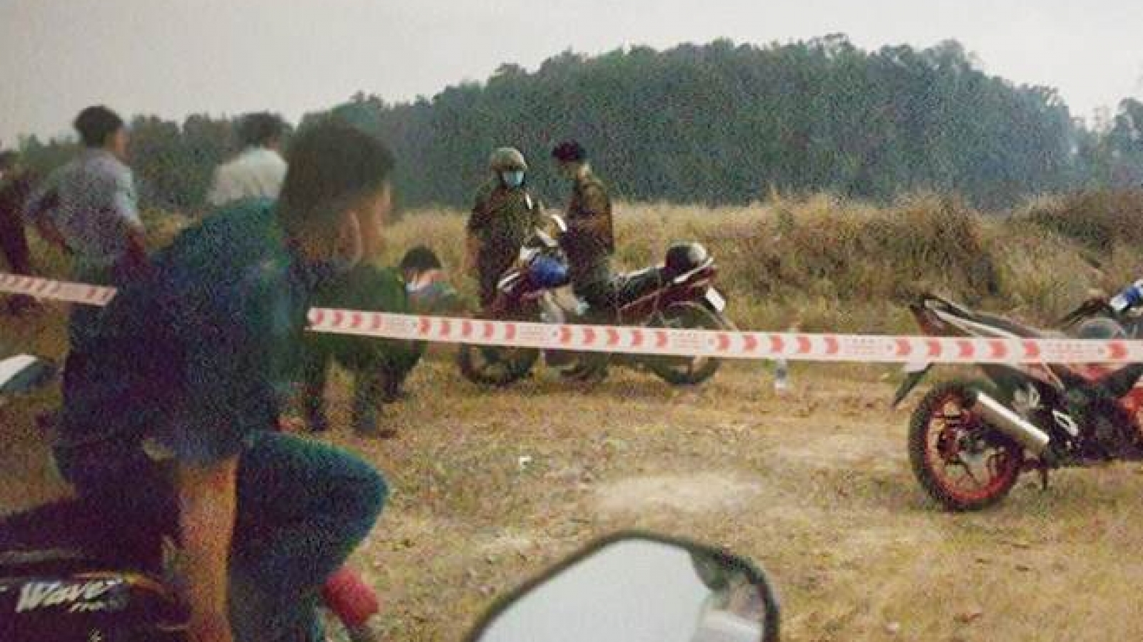 Thi thể ở Bình Chánh: Nghi nạn nhân bị cướp cắt cổ, lấy xe