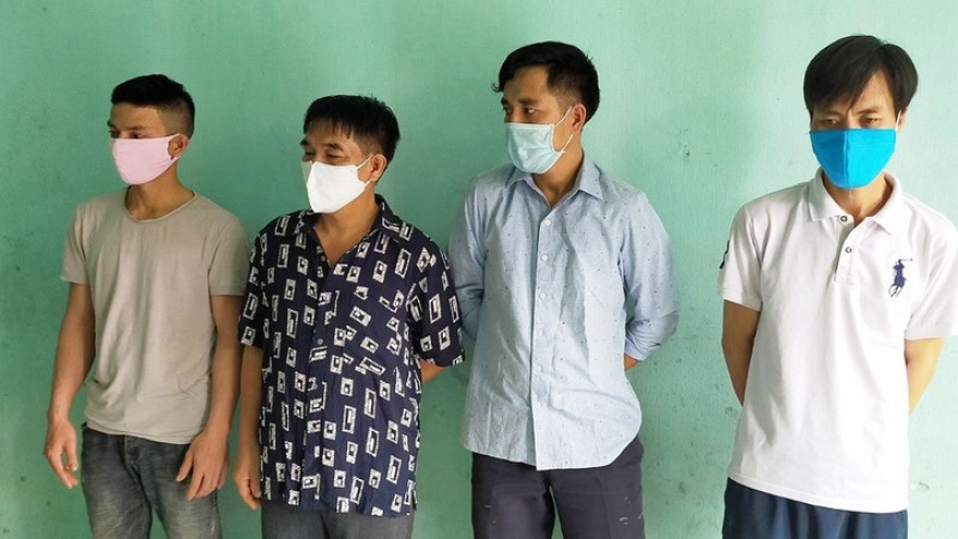 Trộm 61 con lợn để trả nợ cờ bạc 