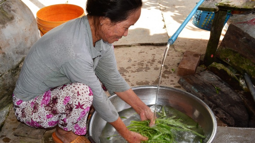 Chương trình nước ngọt miễn phí đến với người dân vùng hạn