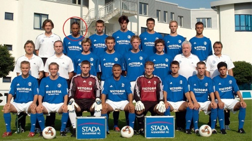 Cựu cầu thủ Schalke 04 còn sống sau 4 năm... qua đời vì tai nạn