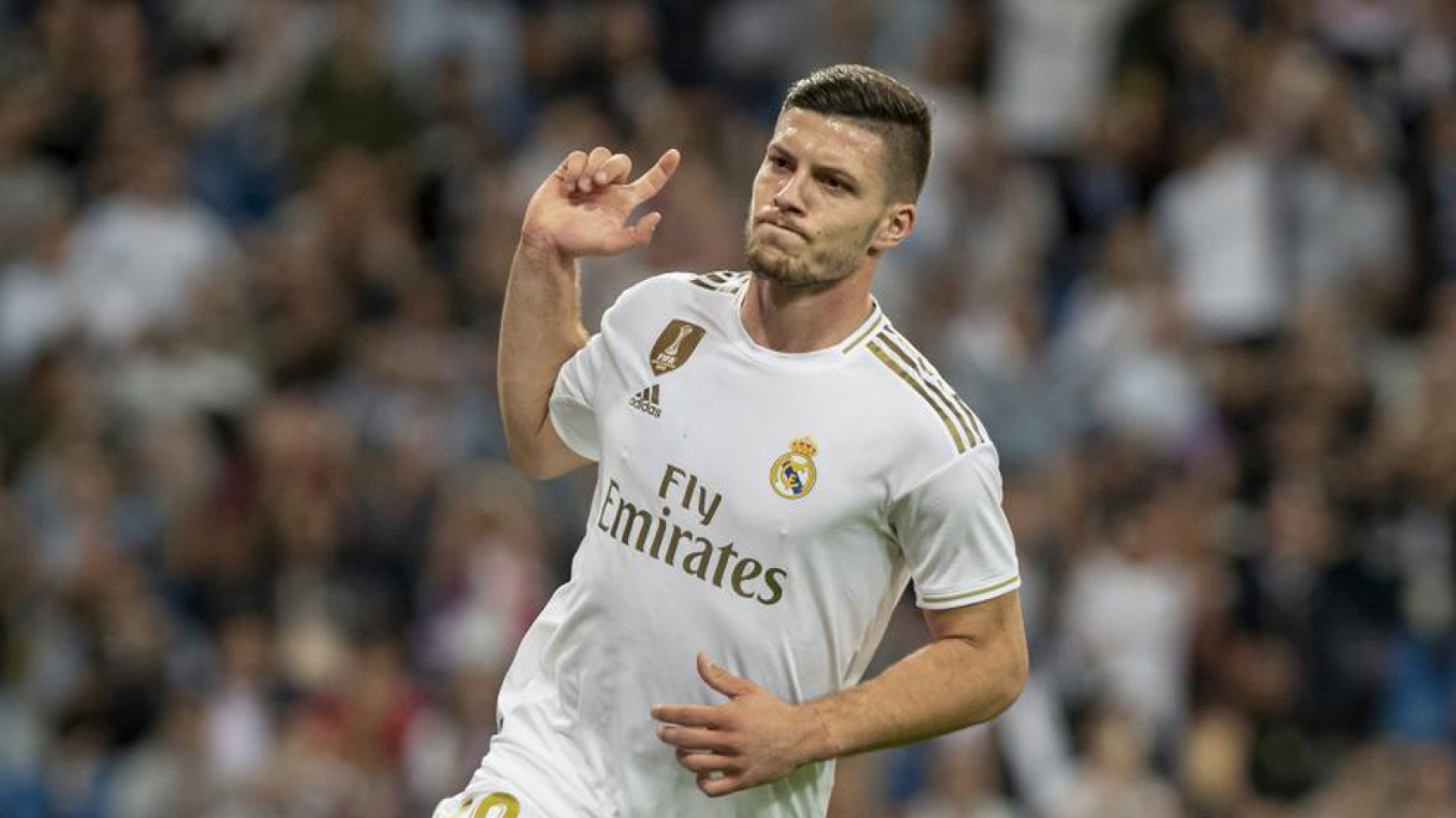 “Bom xịt” Luka Jovic quyết tâm bám trụ lại Real Madrid