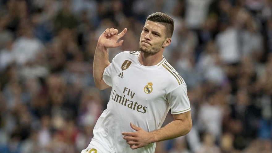 “Bom xịt” Luka Jovic quyết tâm bám trụ lại Real Madrid