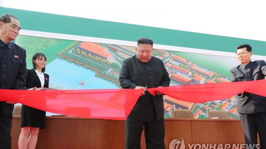 Lãnh đạo Triều Tiên - Kim Jong Un xuất hiện trước công chúng