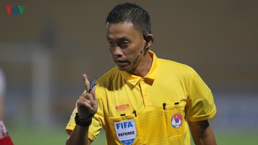 Bóng đá Việt Nam bị Thái Lan “bỏ xa“ về số trọng tài FIFA