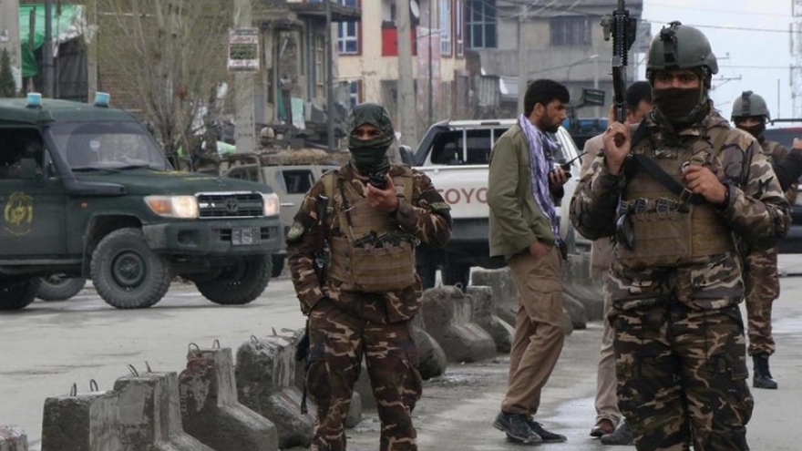 Bạo lực gia tăng tại Afghanistan, Mỹ "đau đầu" tim cách giải quyết