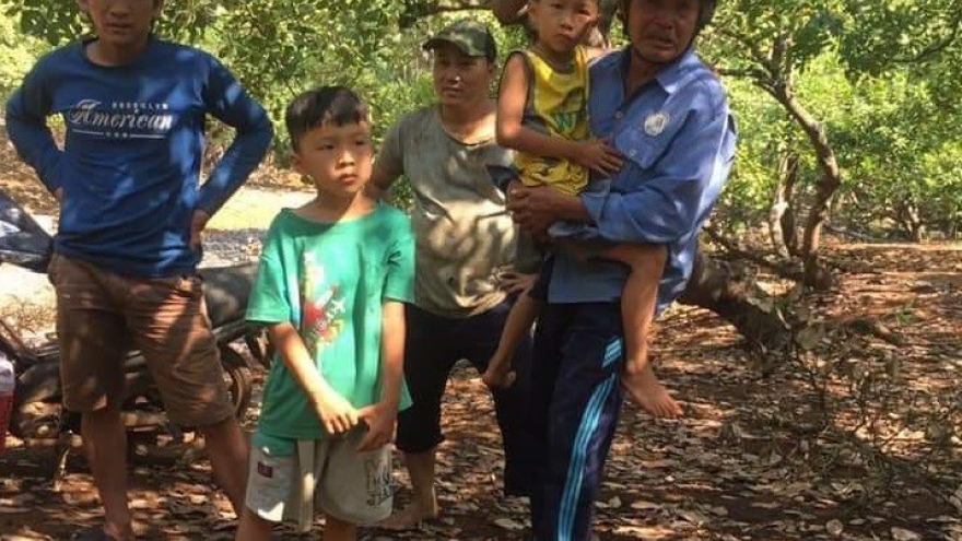 Đã tìm thấy 2 bé trai sinh đôi mất tích ở Bình Phước