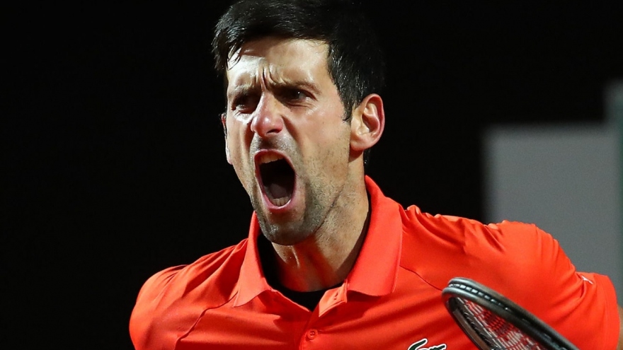 Djokovic không làm giả phiếu xét nghiệm COVID-19