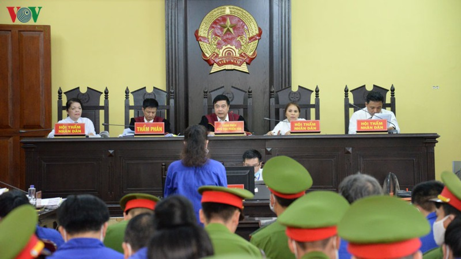 Xét xử gian lận thi ở Sơn La: "Phù phép" điểm thi, nhận ngay tiền tỷ