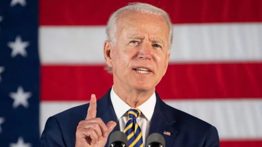 Biden lần đầu tiên đánh bại Trump về khả năng gây quỹ tranh cử