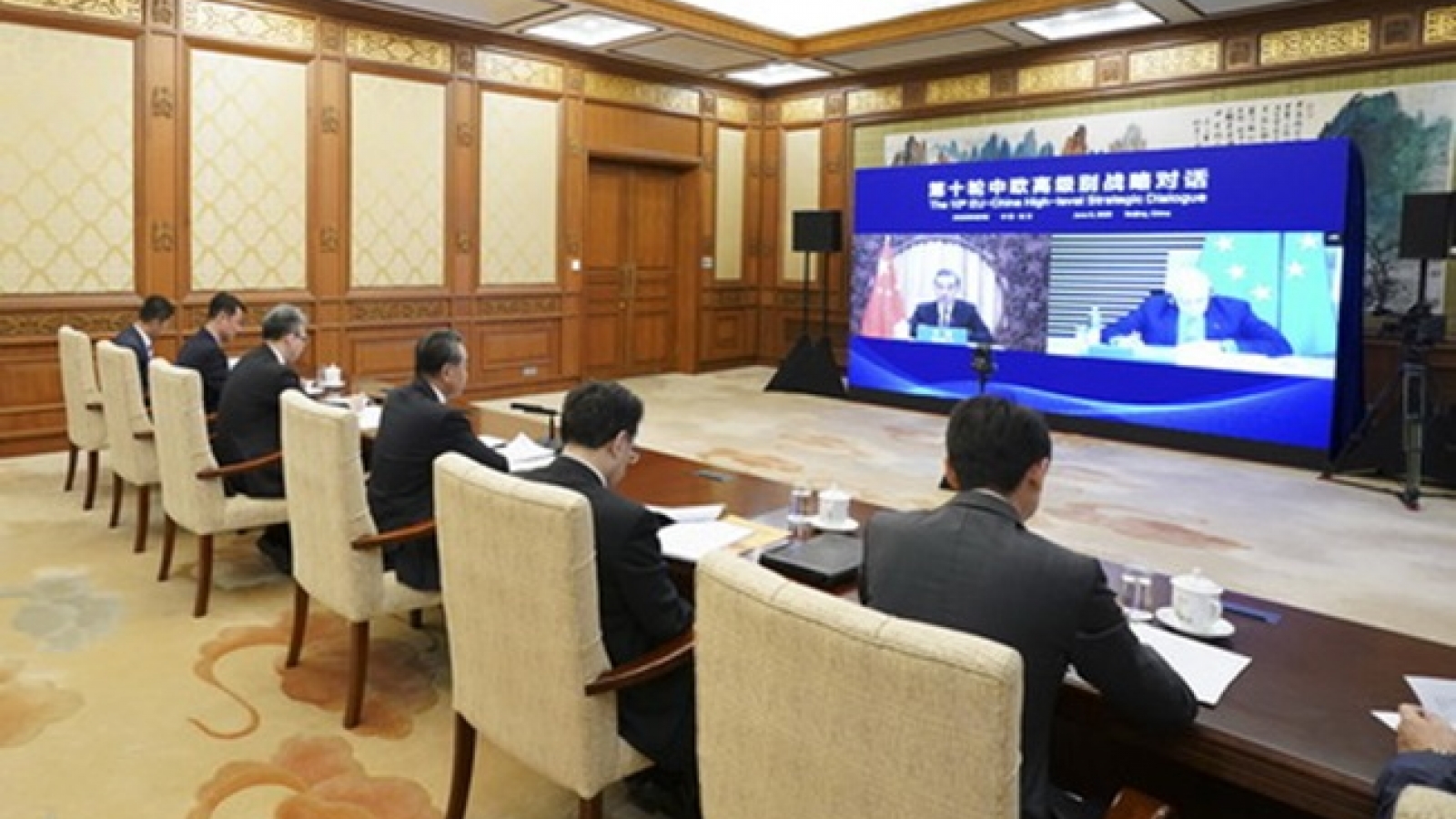 Trung Quốc kêu gọi EU thúc đẩy quan hệ hậu đại dịch Covid-19