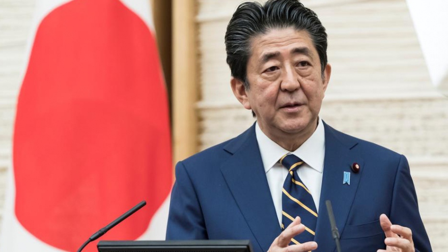 Thủ tướng Nhật Bản lo lắng dịch Covid-19 vẫn lây lan trong mùa hè