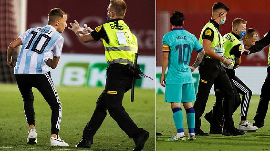 Barca đá không khán giả, fan cuồng vẫn lao vào sân tiếp cận Messi