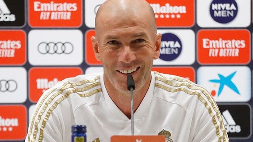 Espanyol - Real Madrid: Cờ đến tay Zidane