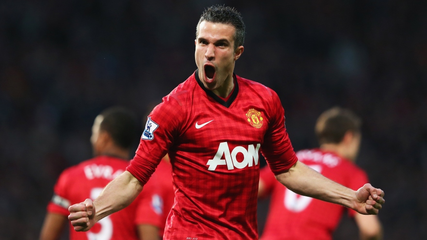 Ngày này năm xưa: MU chính thức hỏi mua Van Persie