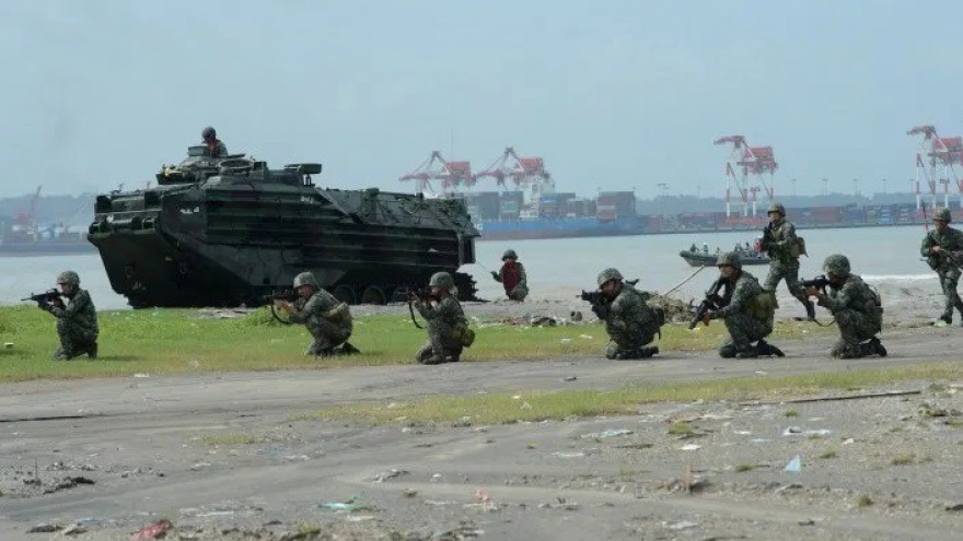 Trung Quốc cố gắng lấy lòng Philippines trong vụ Biển Đông mới đây