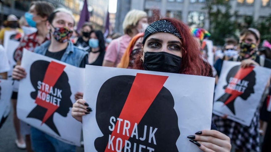 Biểu tình phản đối kế hoạch Ba Lan rút khỏi công ước Istanbul