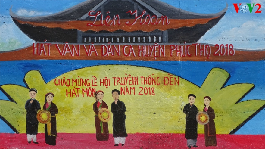 Fascinating murals on show in Hanoi