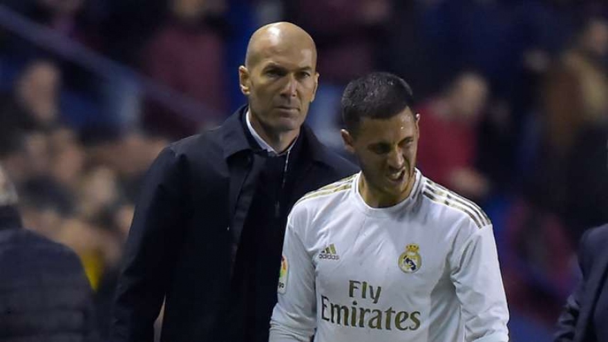 HLV Zidane báo tin không vui tới cổ động viên Real Madrid