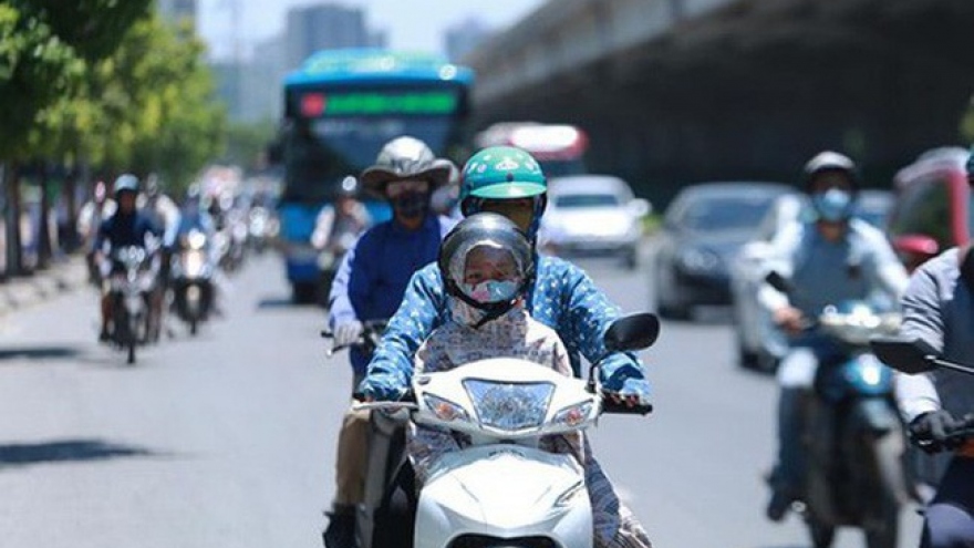 Thời tiết ngày 23/7: Hà Nội nắng nóng, cảnh báo lũ quét tại Hà Giang