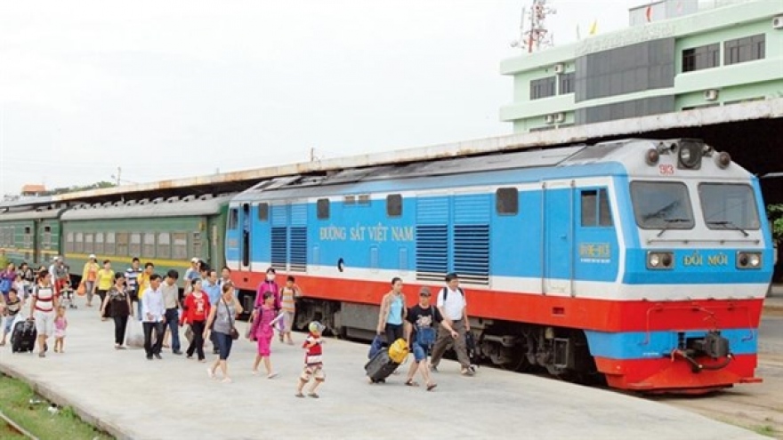 Vietnam Railways launches app to sell tickets