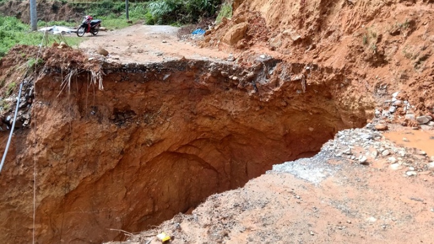 Phố phường Hà Giang mênh mông nước, người dân chật vật chống lũ