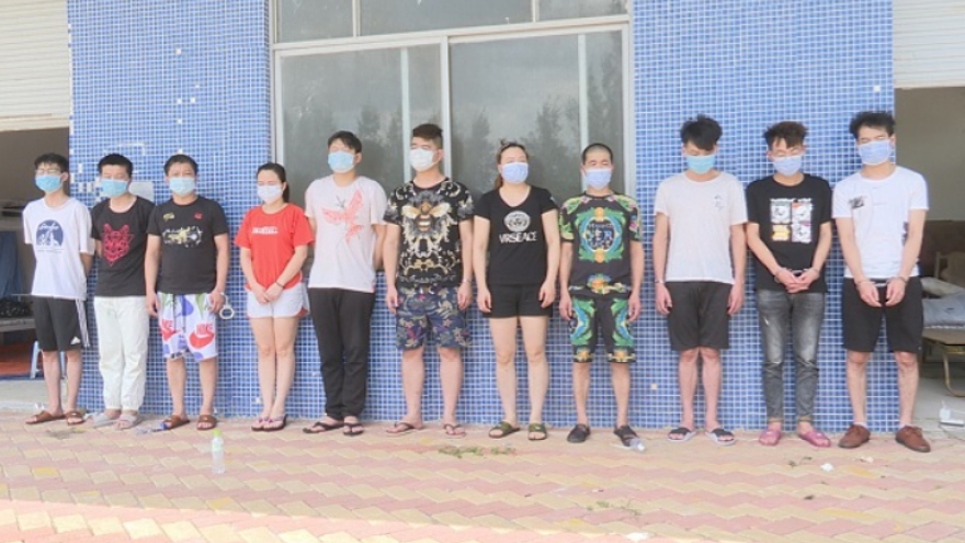 10 Chinese illegally enter Vietnam for gambling