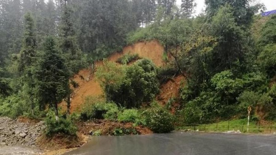 Floods claim six lives in northern Vietnam