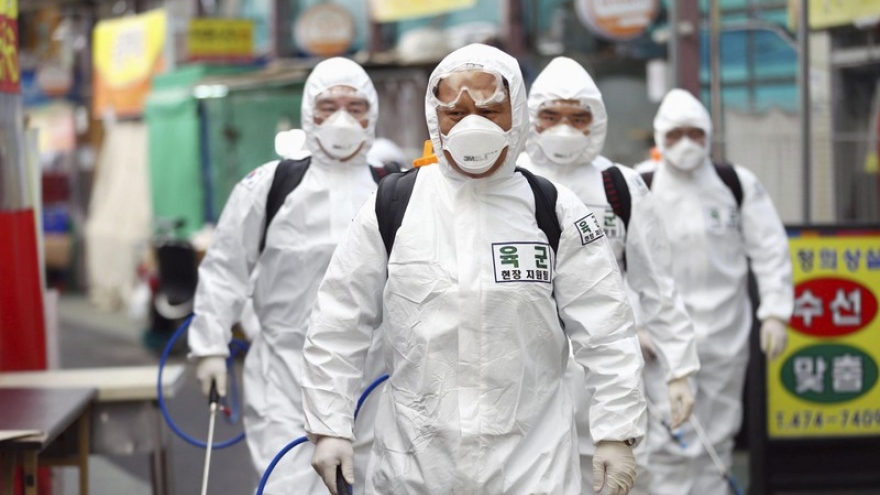 Hàn Quốc phát hiện cụm lây nhiễm Covid-19 mới tại chợ Namdaemun