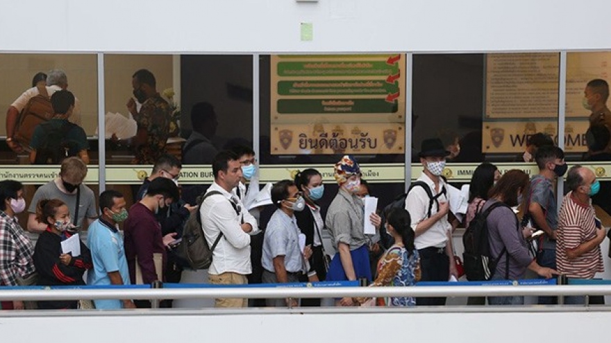 Thái Lan gia hạn cư trú cho nửa triệu lao động nước ngoài