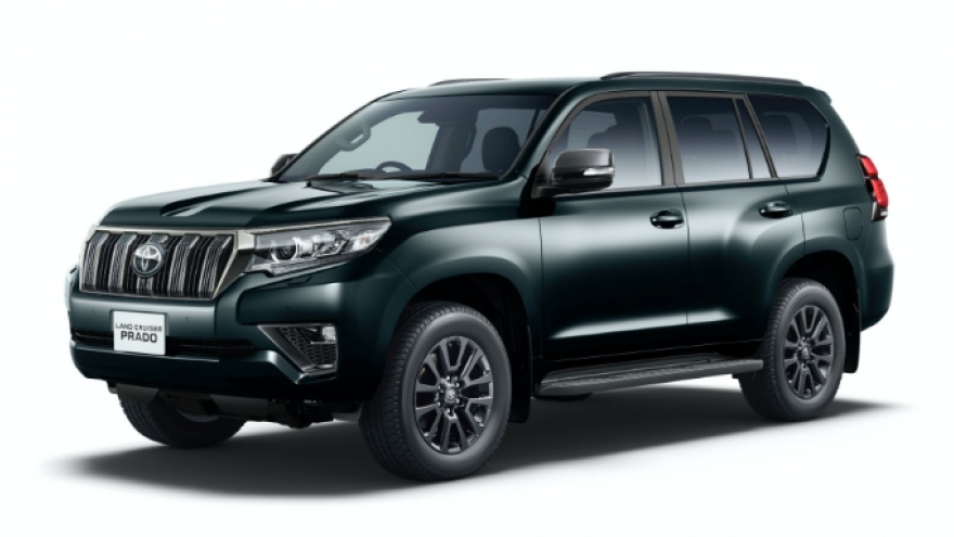 Toyota Land Cruiser Prado thêm sức mạnh và phiên bản màu đen