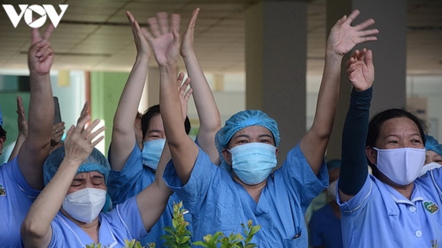 COVID-19: Da Nang lifts one-month lockdown on leading hospital