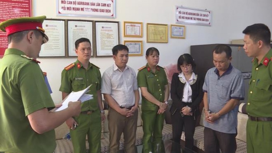 Bắt nguyên lãnh đạo, nhân viên ngân hàng Agribank ở Đắk Lắk