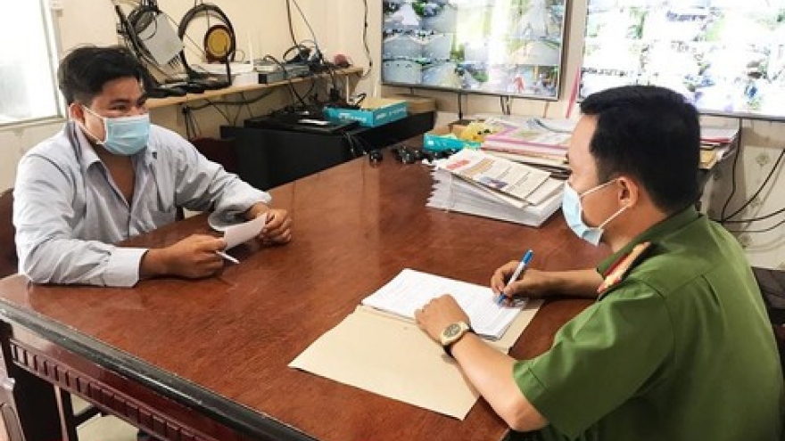 Nợ tiền chưa trả bị chặn đánh, đến công an khai bị cướp