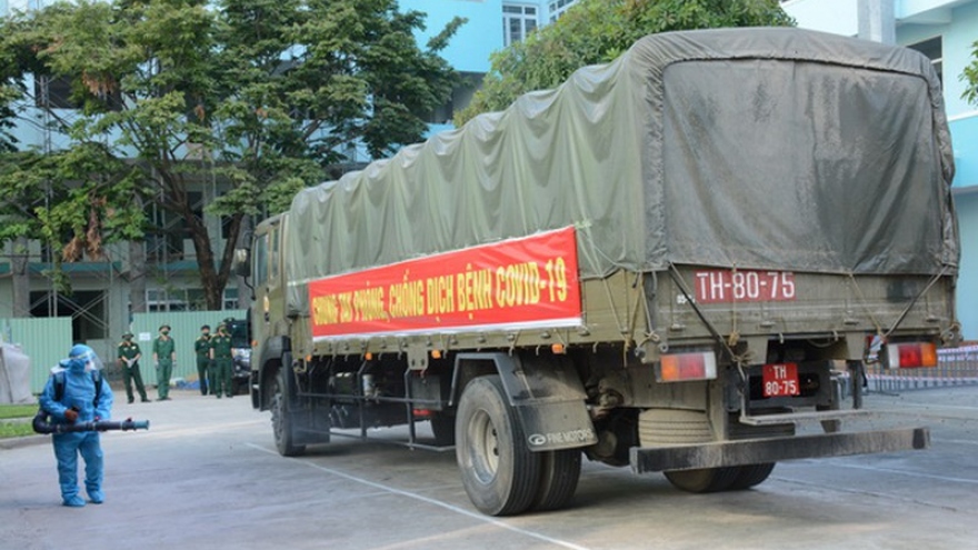 Bộ Y tế chuyển 50 tấn dụng cụ y tế chống dịch Covid-19 về Đà Nẵng