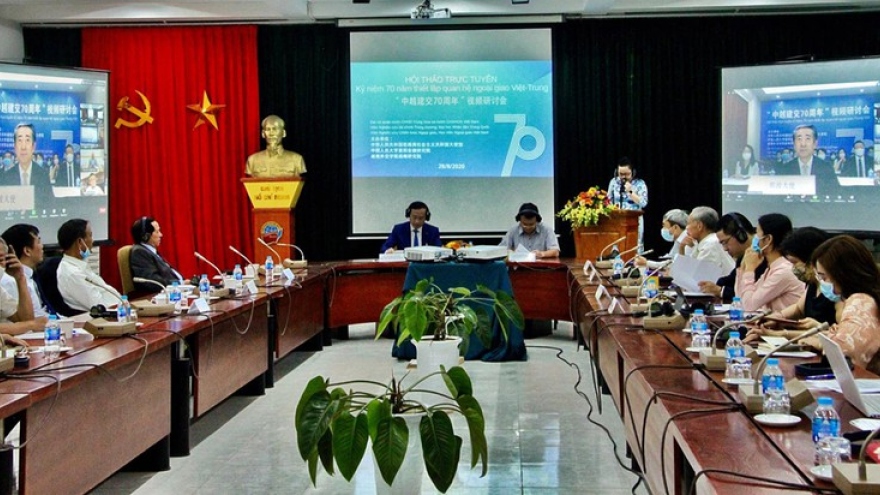 Hội thảo trực tuyến 70 năm quan hệ ngoại giao Việt Nam- Trung Quốc