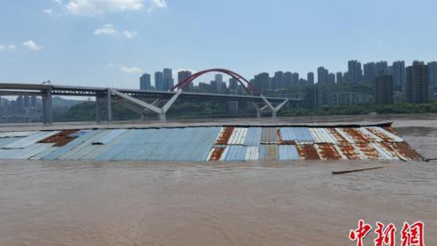 Lũ trên sông Trường Giang, Trung Quốc với lưu lượng trên 50.000 m3/giây