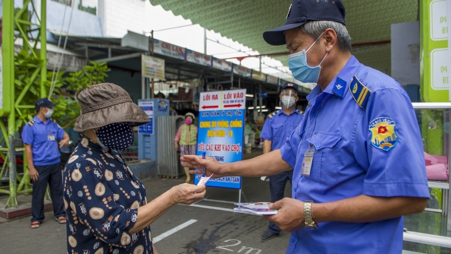 Coupon system implemented in Da Nang for residents going shopping