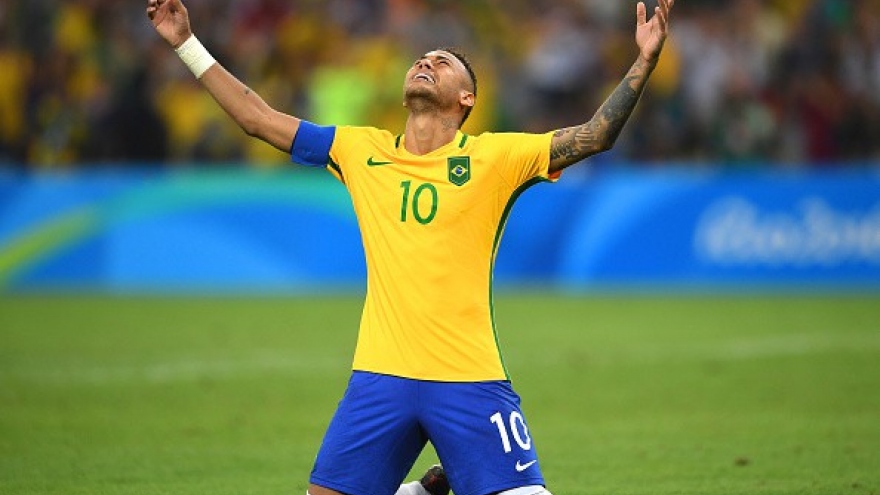 Ngày này năm xưa: Neymar làm nên lịch sử cho bóng đá Brazil