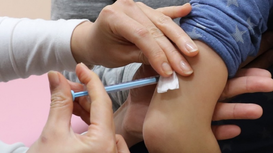 Nhật Bản sẽ ưu tiên vaccine ngừa Covid-19 cho đối tượng nào?