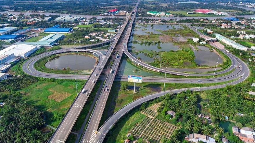 Thúc đẩy giải ngân vốn đầu tư công: Không nên triển khai một cách máy móc