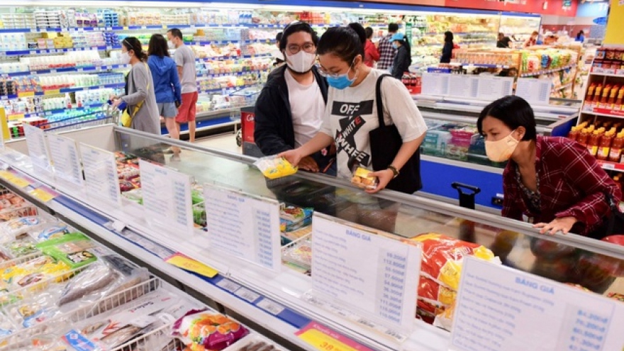 Supermarkets slash food prices amid COVID-19